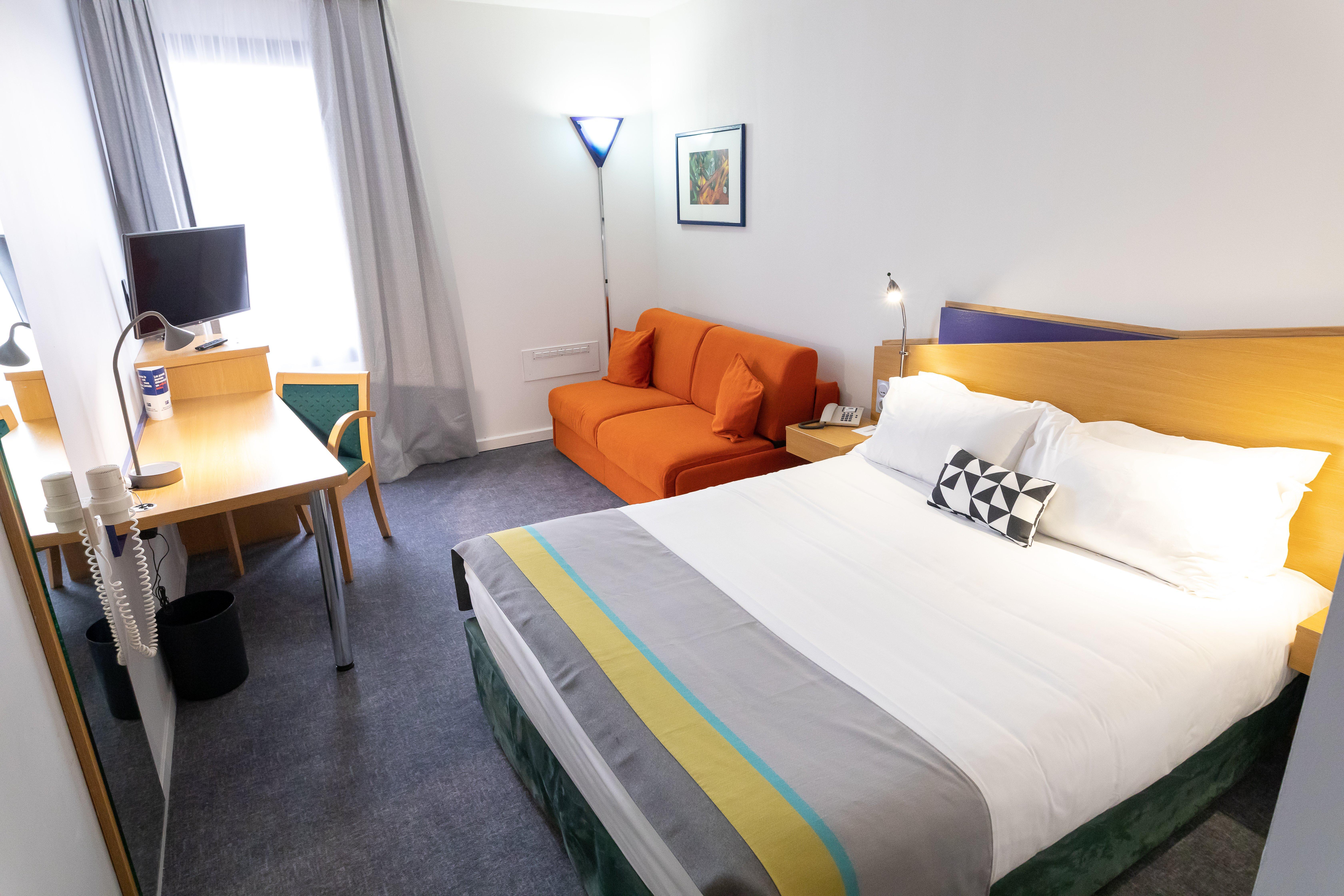 Holiday Inn Express Arras By Ihg Dış mekan fotoğraf